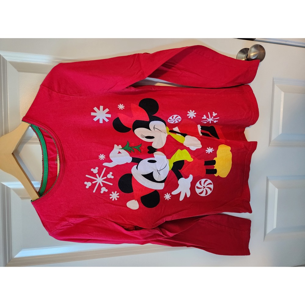 Mickey and Minnie Christmas Long Sleeve Shirt M